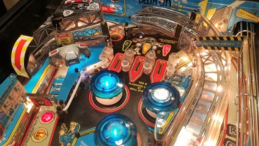 'Robocop' Flipperautomat, gebraucht