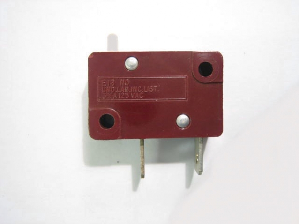 E18 Microschalter