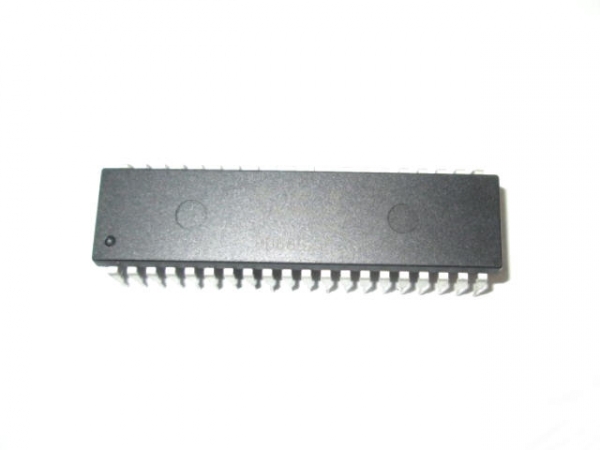 IC - 6821 PIA -40pin