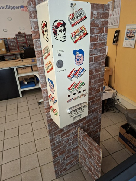 Kaugummiautomat 'Bazooka', gebraucht