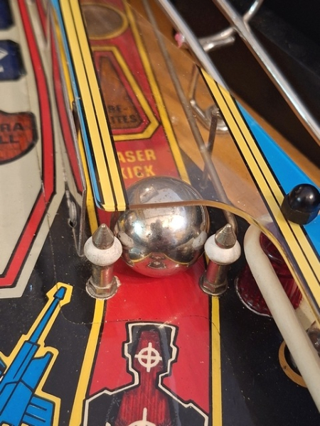 'Robocop' Flipperautomat, gebraucht